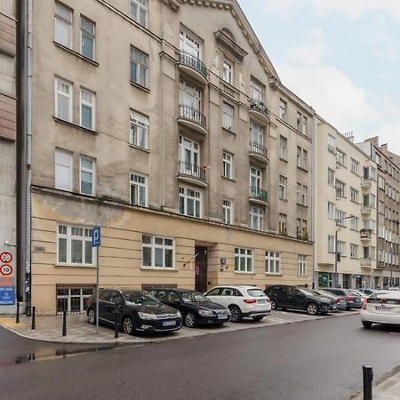 Metro Rondo Onz Apartment By Noclegi Renters Varsó Kültér fotó