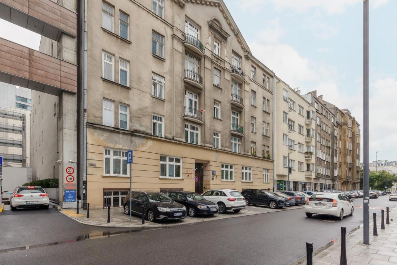 Metro Rondo Onz Apartment By Noclegi Renters Varsó Kültér fotó